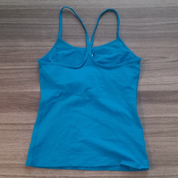 Lululemon blue tank - Picture 2 of 3